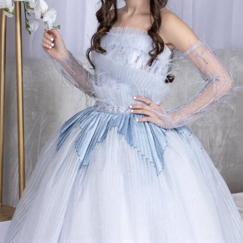 Custom Ice Blue Ombre Ball Gown with Beaded Gloves Women's Size 0/2